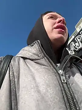 AlishaPrettyBlade online show from March 30, 6:48 am