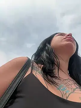 AlishaPrettyBlade online show from July 5, 7:37 am