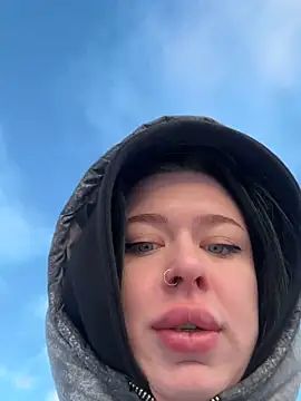 Snapshot of AlishaPrettyBlade chatting on January 6, 7:34 am AlishaPrettyBlade online show from January 6, 7:34 am