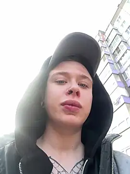 AlishaPrettyBlade online show from March 27, 8:26 am