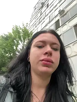 AlishaPrettyBlade online show from July 7, 2:14 am