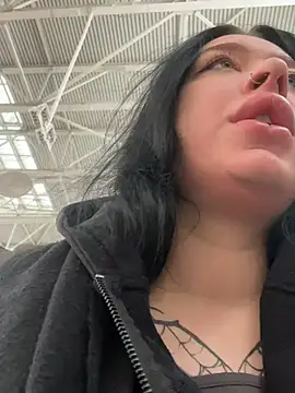 Snapshot of AlishaPrettyBlade chatting on January 14, 5:22 am AlishaPrettyBlade online show from January 14, 5:22 am