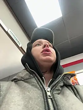 AlishaPrettyBlade online show from March 27, 8:22 am