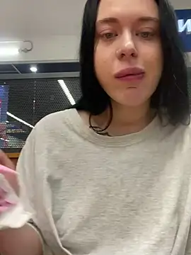 AlishaPrettyBlade online show from February 21, 7:01 am