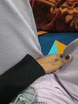 HorNy Bro Sis online show from January 17, 1:37 pm