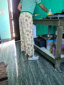 HorNy Bro Sis online show from February 3, 6:51 am