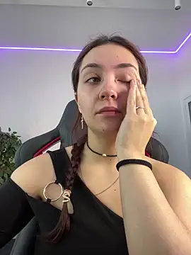 Snapshot of AshleySkott_ chatting on October 2, 7:56 am AshleySkott online show from October 2, 7:56 am