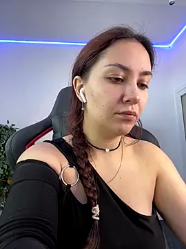 Snapshot of AshleySkott_ chatting on October 20, 8:48 am AshleySkott online show from October 20, 8:48 am