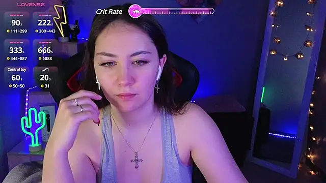 Snapshot of AshleySkott_ chatting on March 11, 7:35 am AshleySkott online show from March 11, 7:35 am