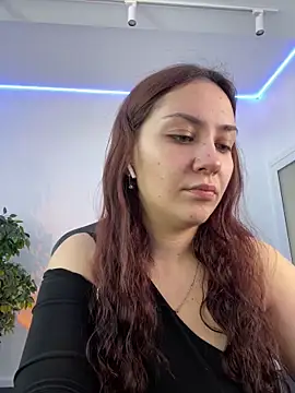 Snapshot of AshleySkott_ chatting on September 26, 8:10 am AshleySkott online show from September 26, 8:10 am