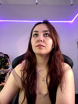 Snapshot of AshleySkott_ chatting on November 4, 8:51 am AshleySkott online show from November 4, 8:51 am