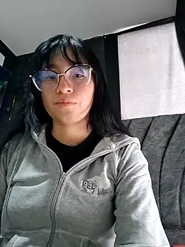 Arielle lov online show from October 20, 11:55 am