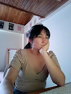 Arielle lov online show from October 3, 9:49 pm