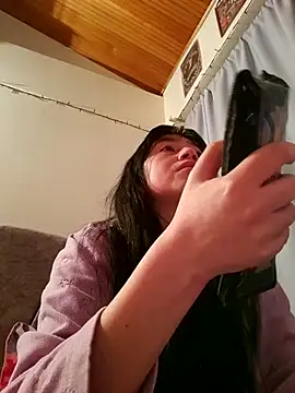 Arielle lov online show from September 19, 4:05 am