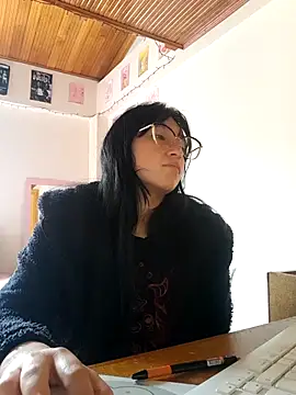 Arielle lov online show from October 23, 4:16 pm