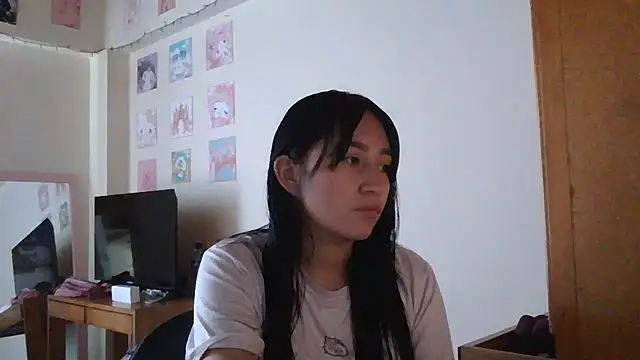 Arielle lov online show from November 14, 6:44 pm