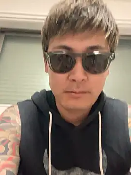 Snapshot of pierrot_0202 chatting on February 28, 11:25 am pierrot 0202 online show from February 28, 11:25 am