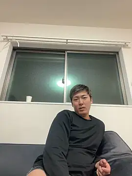 Snapshot of pierrot_0202 chatting on February 25, 1:00 pm pierrot 0202 online show from February 25, 1:00 pm