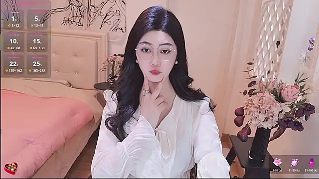 Snapshot of Tingdie chatting on October 28, 6:29 pm Tingdie online show from October 28, 6:29 pm