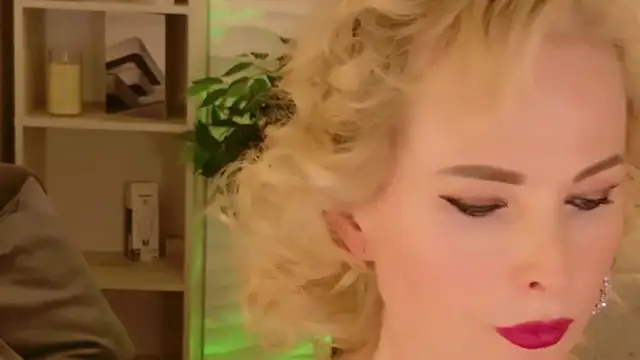 Sandra Kind online show from April 27, 5:27 am
