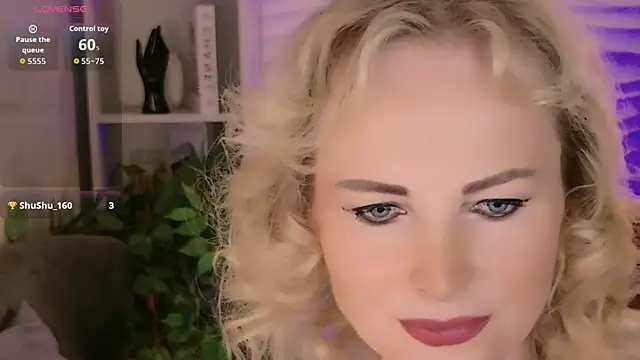 Snapshot of Sandra_Kind chatting on July 16, 5:37 am Sandra Kind online show from July 16, 5:37 am