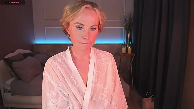 Sandra Kind online show from March 2, 12:03 pm