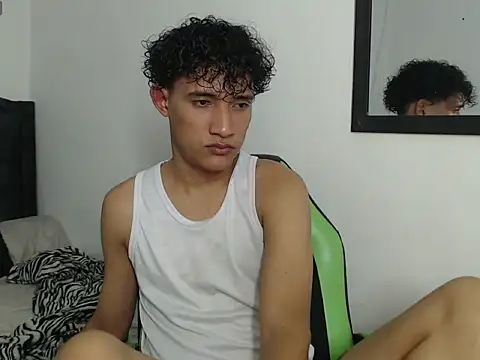 Boy coll online show from February 26, 5:51 am