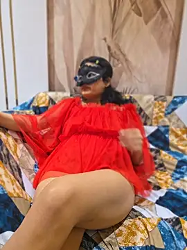 RealcoupleP online show from April 5, 7:20 pm