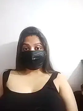Snapshot of DesiLeela chatting on February 17, 12:27 pm DesiLeela online show from February 17, 12:27 pm