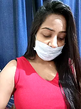 Snapshot of COZY_ROZI chatting on February 18, 4:14 pm COZY ROZI online show from February 18, 4:14 pm