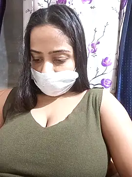 COZY ROZI online show from November 17, 3:16 pm