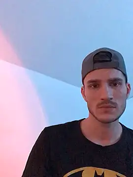 Snapshot of yoyoboy988 chatting on March 3, 9:26 pm yoyoboy988 online show from March 3, 9:26 pm