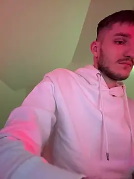 Snapshot of yoyoboy988 chatting on March 18, 10:04 pm yoyoboy988 online show from March 18, 10:04 pm