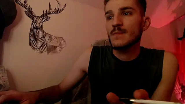 Snapshot of yoyoboy988 chatting on September 25, 4:24 pm yoyoboy988 online show from September 25, 4:24 pm