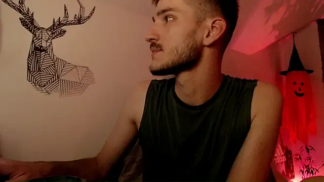 Snapshot of yoyoboy988 chatting on September 26, 8:59 pm yoyoboy988 online show from September 26, 8:59 pm