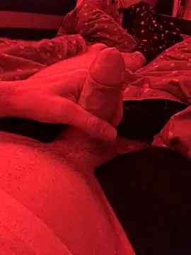 Snapshot of yoyoboy988 chatting on February 19, 11:46 pm yoyoboy988 online show from February 19, 11:46 pm