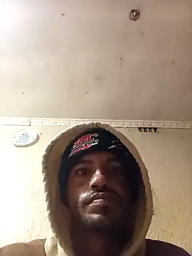 Quint3n online show from March 13, 7:52 pm