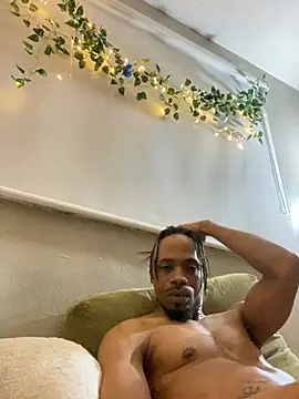 Snapshot of PersianCream77 chatting on March 21, 3:33 am PersianCream77 online show from March 21, 3:33 am