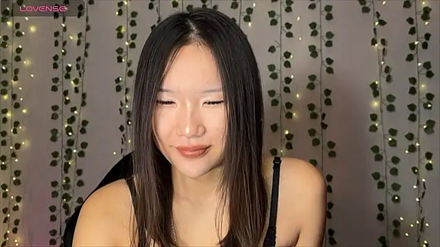 Asian Vi online show from October 18, 2:19 pm