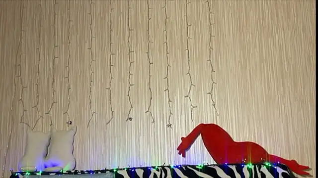 Asian Vi online show from March 17, 12:35 pm