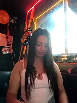 Snapshot of Nat_XxX chatting on October 30, 9:33 pm Nat XxX online show from October 30, 9:33 pm