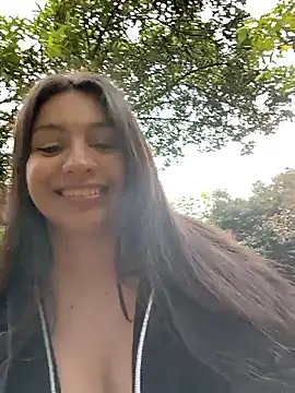 Snapshot of Nat_XxX chatting on October 22, 6:07 pm Nat XxX online show from October 22, 6:07 pm