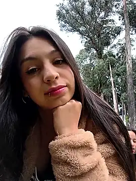 Snapshot of Nat_XxX chatting on November 12, 7:40 pm Nat XxX online show from November 12, 7:40 pm