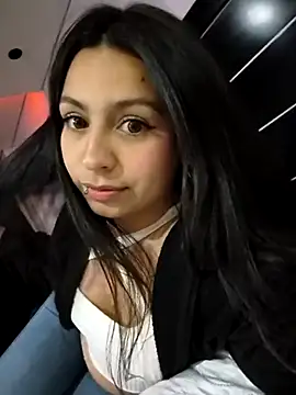 Snapshot of Nat_XxX chatting on October 31, 9:54 pm Nat XxX online show from October 31, 9:54 pm