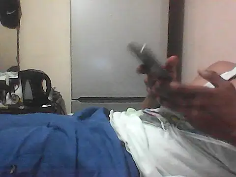 TwistedR online show from January 11, 12:39 am