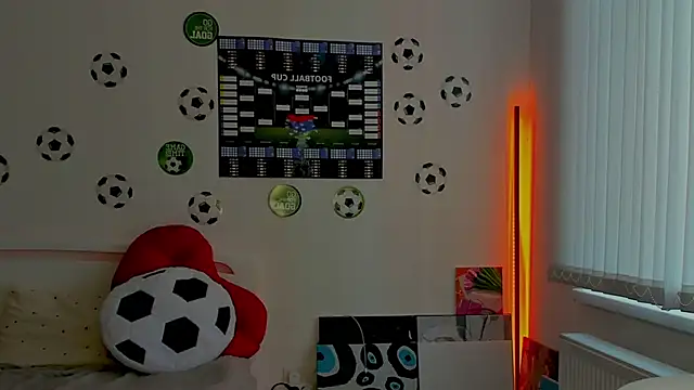 Snapshot of Andrea_tasty chatting on June 21, 4:35 pm Andrea tasty online show from June 21, 4:35 pm
