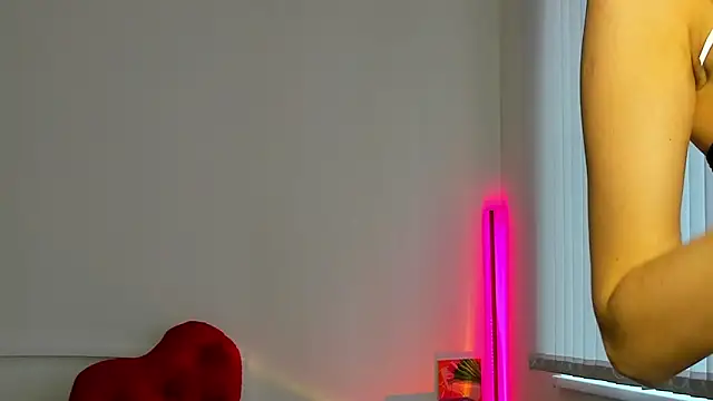 Andrea tasty online show from May 5, 3:48 pm