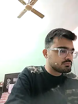 Snapshot of hornypurush chatting on December 2, 4:19 pm hornypurush online show from December 2, 4:19 pm