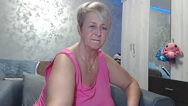 RosesandLillies online show from February 7, 6:16 pm