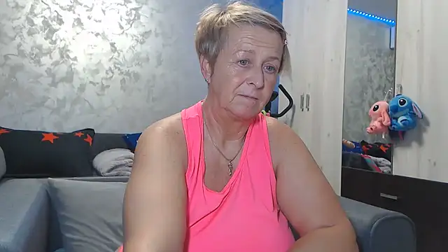 RosesandLillies online show from March 13, 6:24 pm